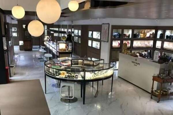 日喀则聂拉木县寄卖奢侈品店